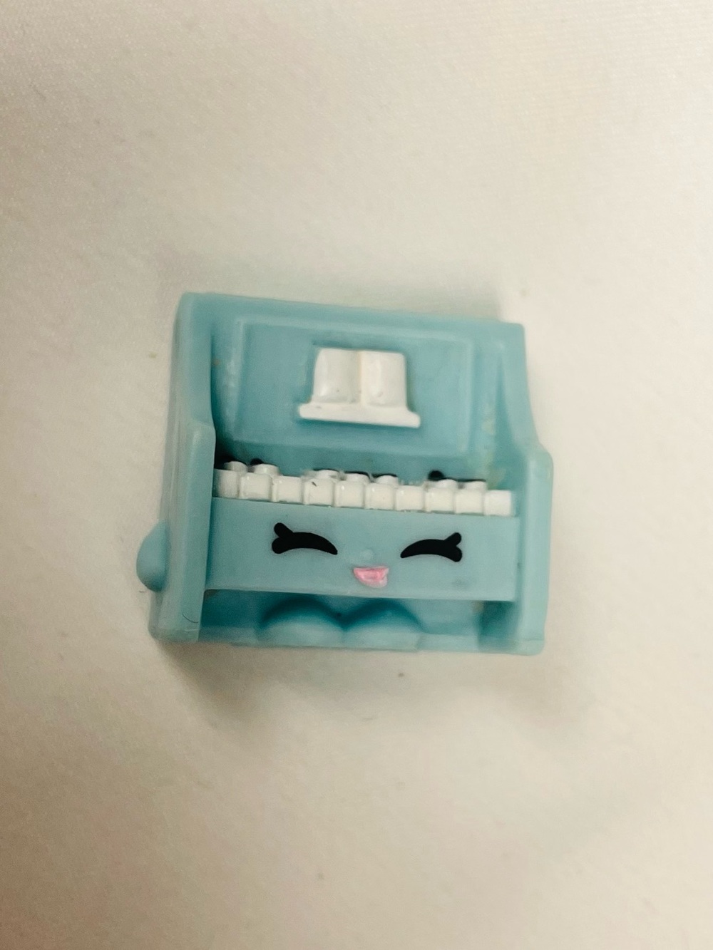 Shopkins Season 5 Polly Piano